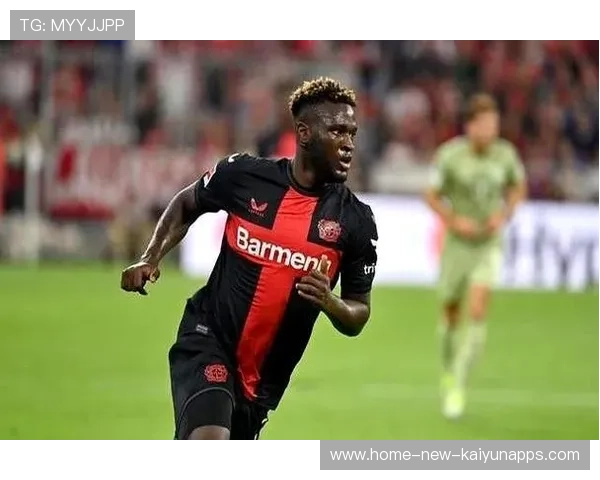 AC米兰前锋训练：制造一对一机会的跑位被重复演练